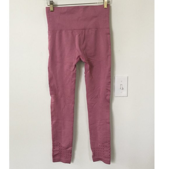 Gymshark Energy Seamless Legging in Dusky Pink - Picture 10 of 12